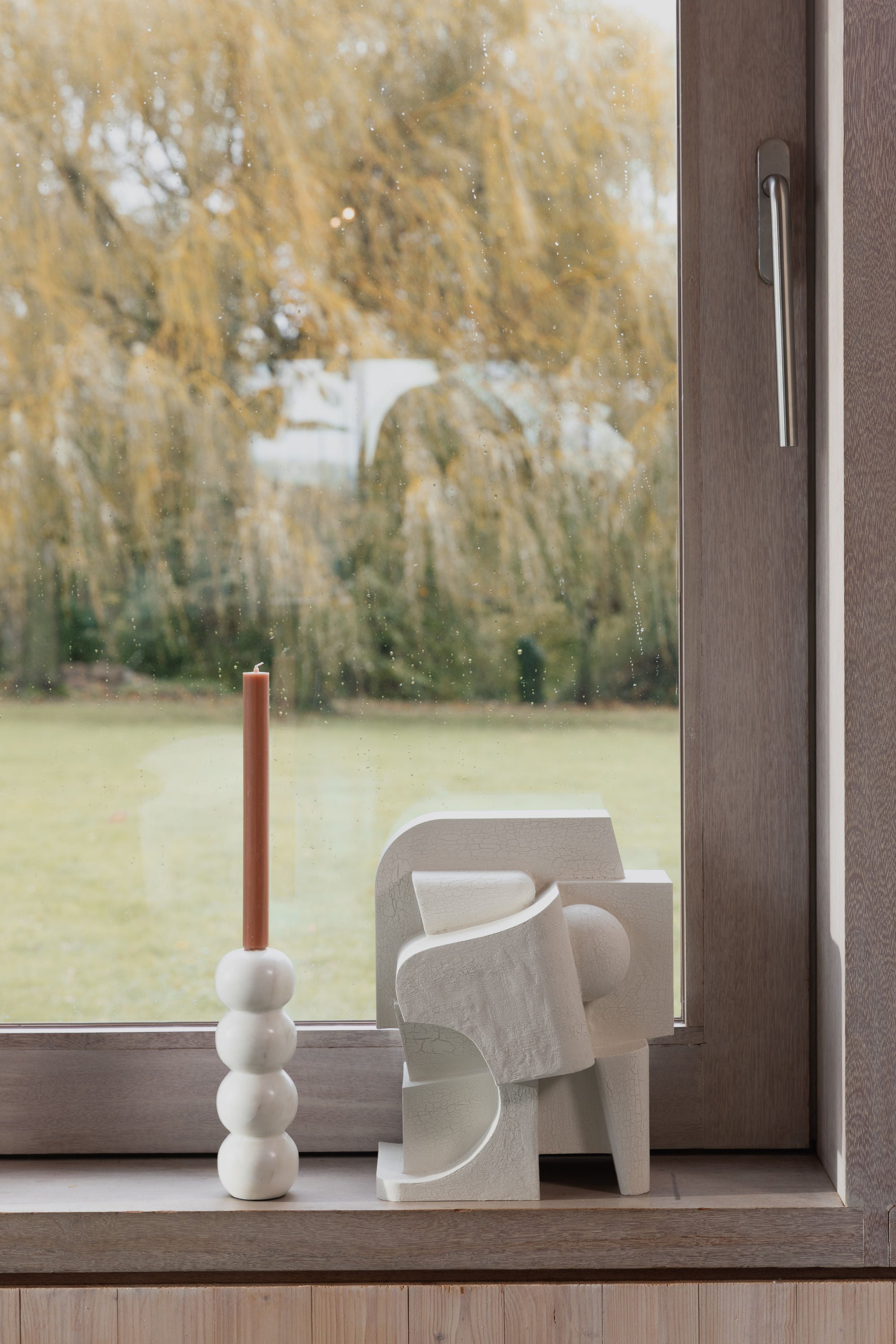 Zuiver Rome White Marble Stacked Balls Candle Holder